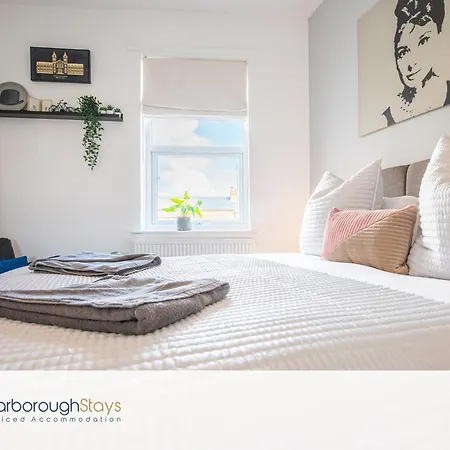 Scarborough Stays - Hampton Apartments Апартаменты *
