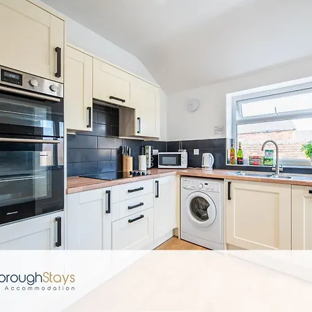Apartment Scarborough Stays - Hampton Apartments Scarborough