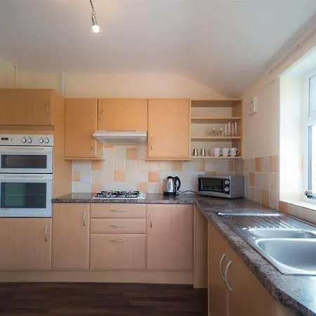Scarborough Stays - Hampton Apartments Apartment